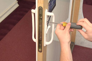 Glass door lock repair