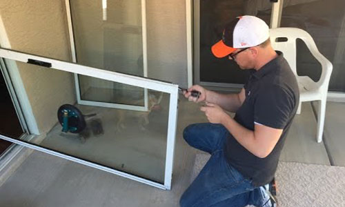 Glass door repair service